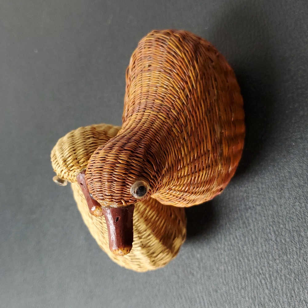 Vintage 2 Woven Brown Bird Figurine Trinket Boxes - Picture 5 of 9